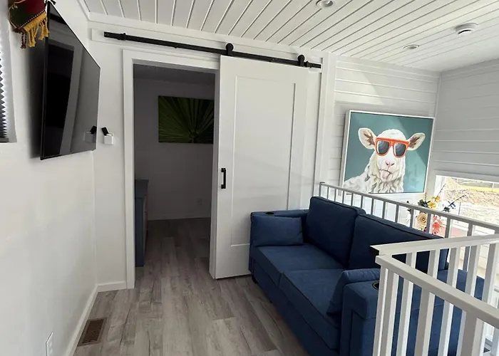 Casa Azul, Hot Tub- Boat Parking! Roadrunner Holiday home